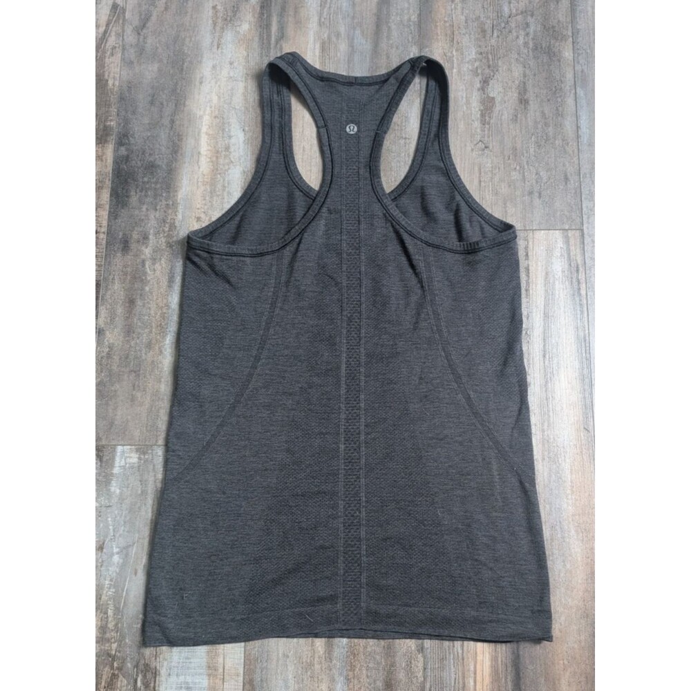 Lululemon Racerback Tank Tops Women’s 6-8 tops Lot of 5 Reseller Bundle Medium - Picture 10 of 11